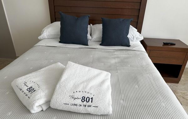 Ocean View Apartment - Hoteles en Zona Dorada de Acapulco