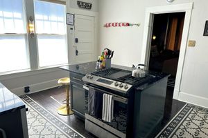 Alquiler Vacacional - Cane River Living Downtown: walk to Front Street, across from the events center