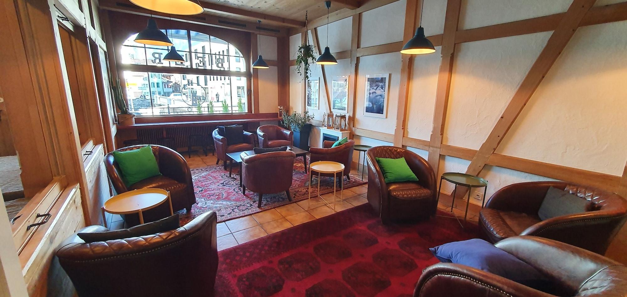 Vista Lobby The Aarburg Hotel & Café