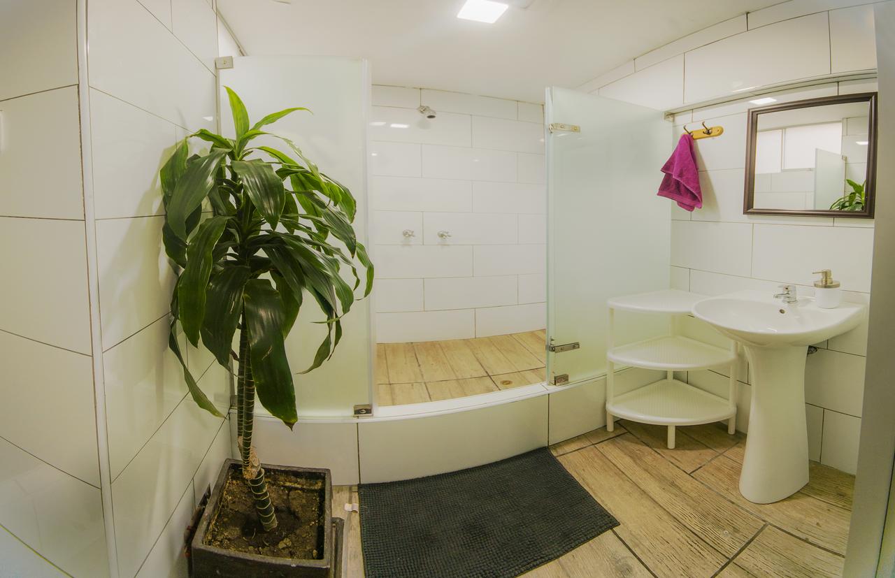 Equipamiento de Habitación Alpes Lima