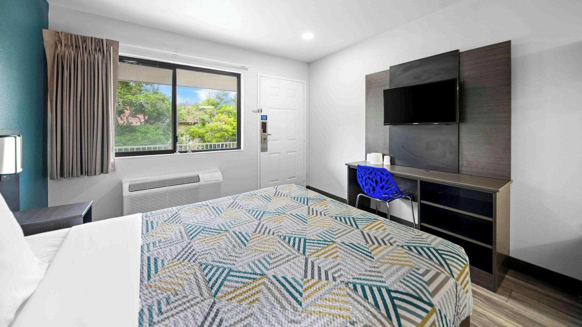 Habitación Motel 6 Monterey, CA
