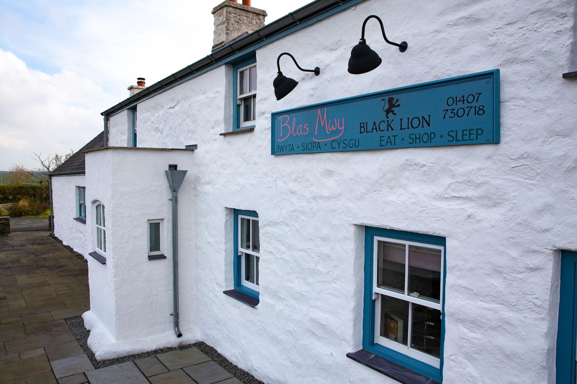 Vista Exterior Black Lion Bed & Breakfast