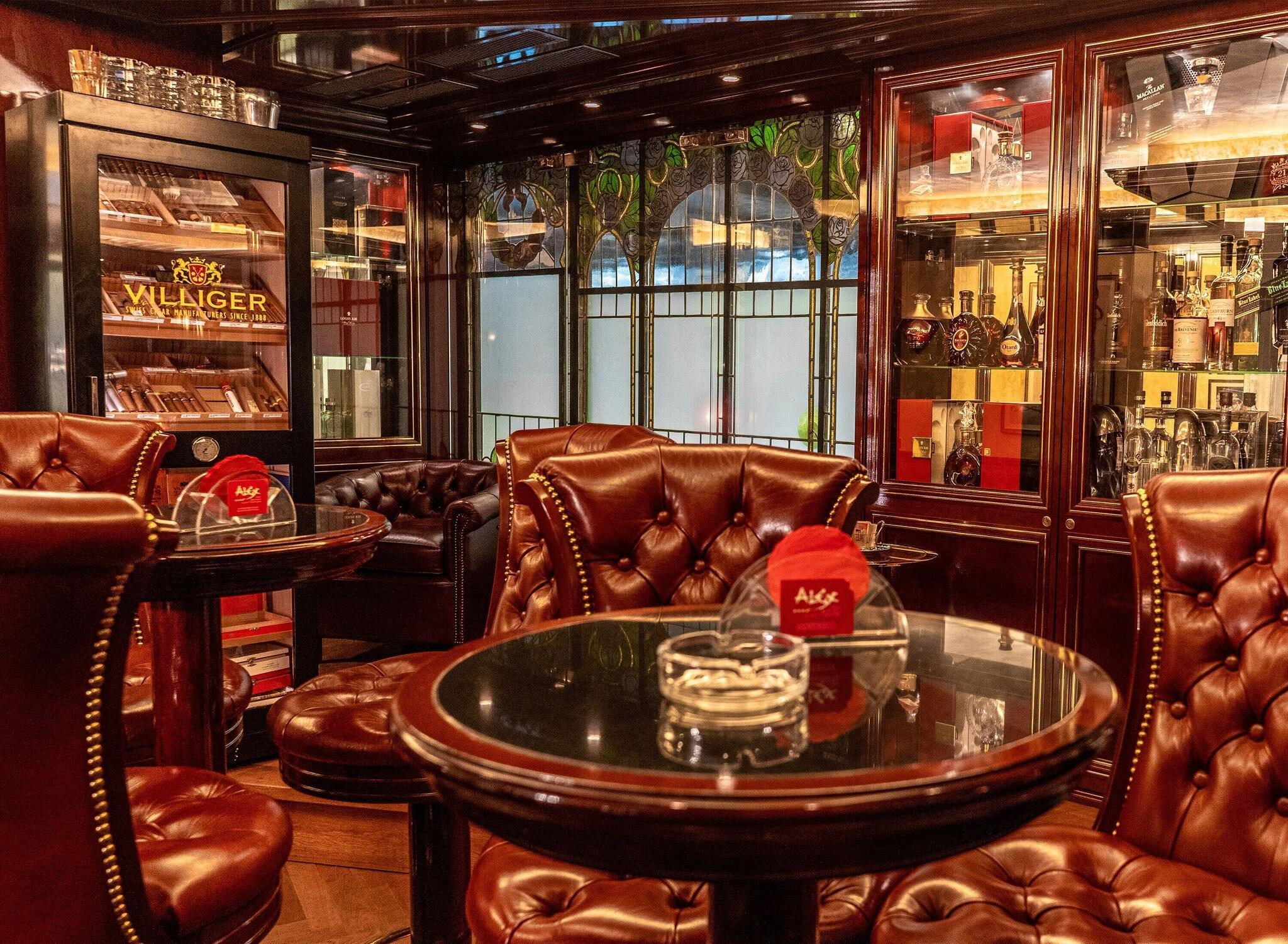 Bar/Salón Alex Alpine Resort - Spa & Sports