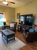 Alquiler Vacacional - Entire home steps from the Missouri River!