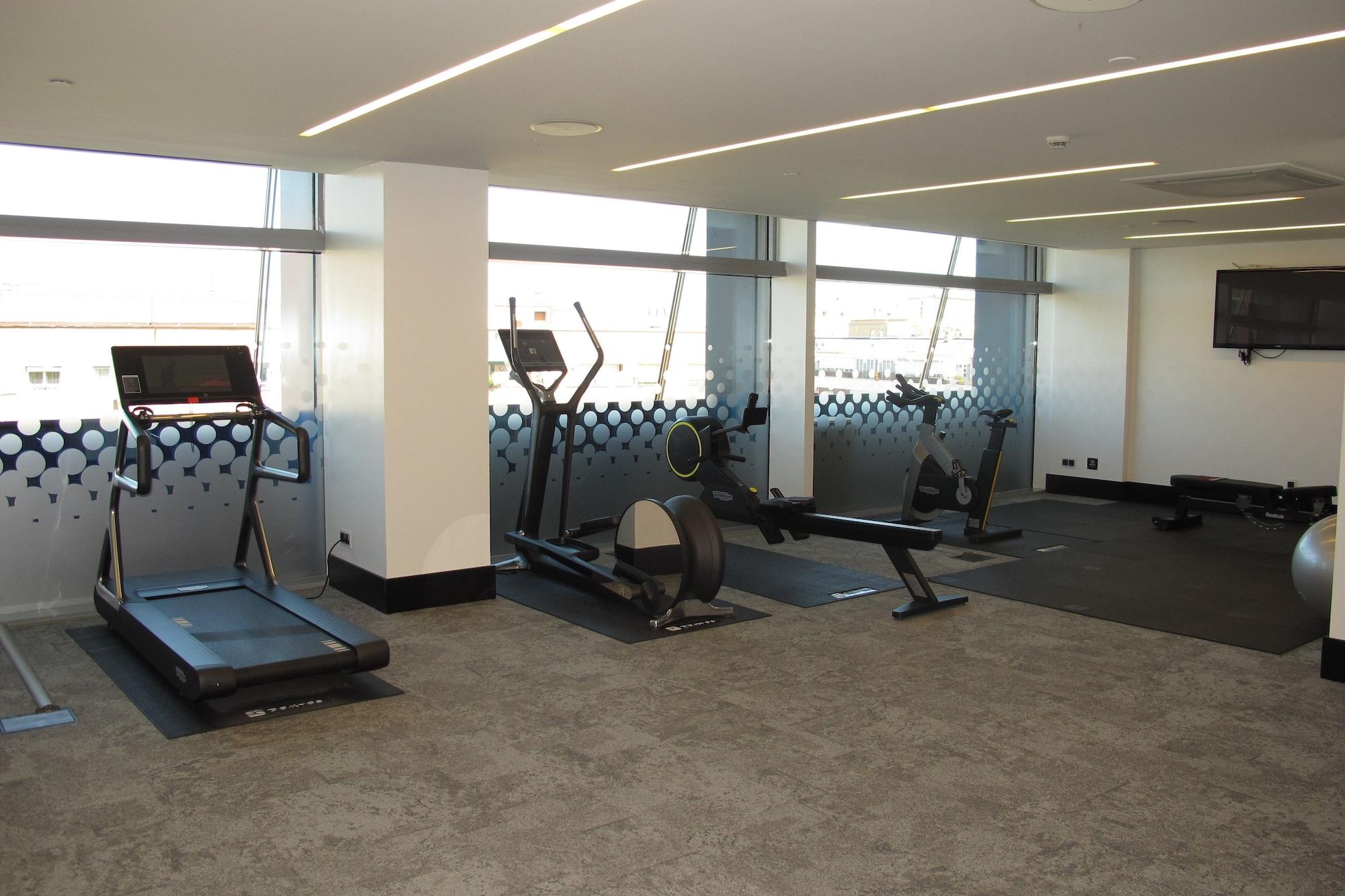 Gimnasio Hotel Puerta América