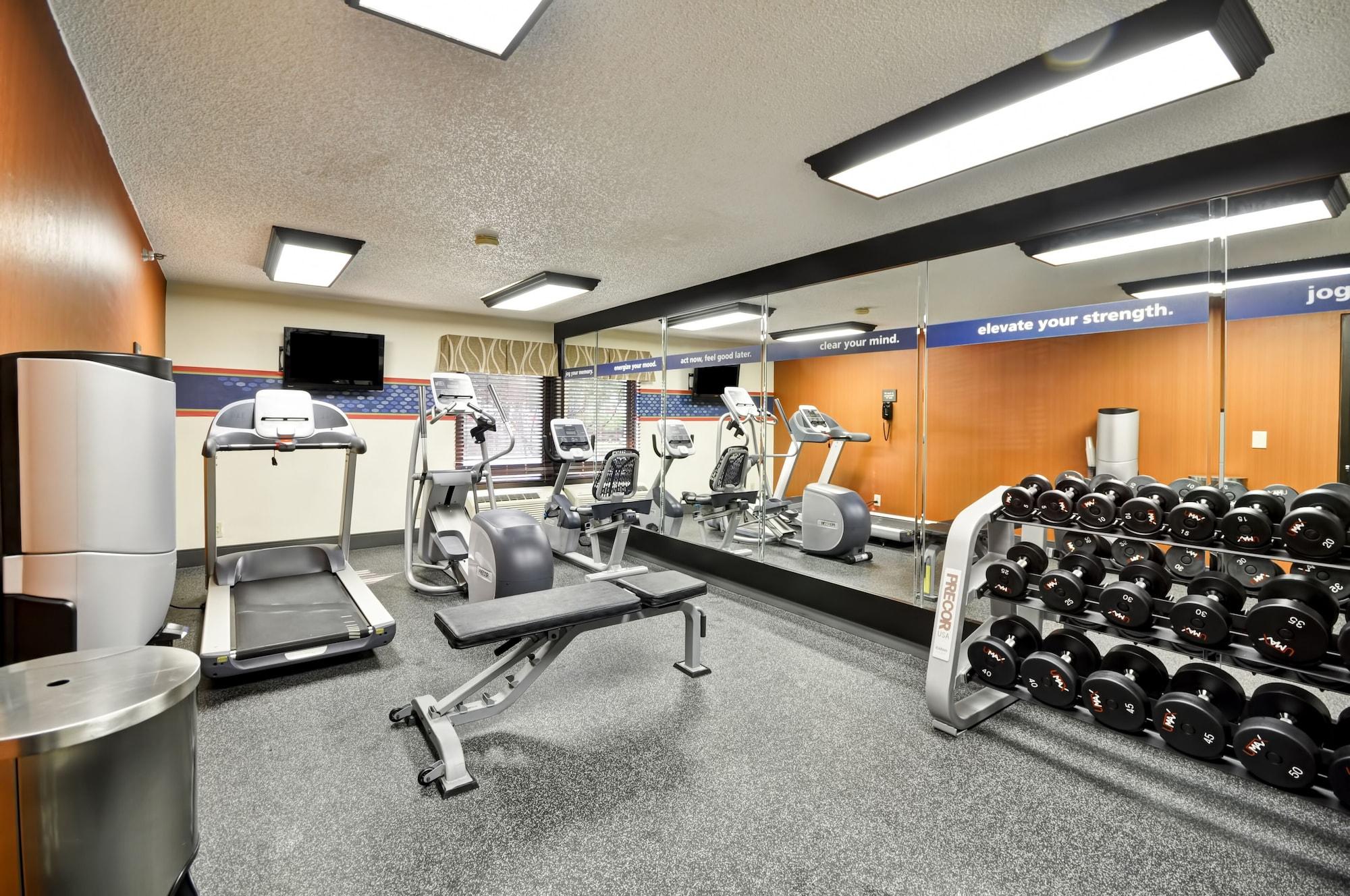 Gimnasio Hampton Inn Austin North @ I - 35 & Hwy 183