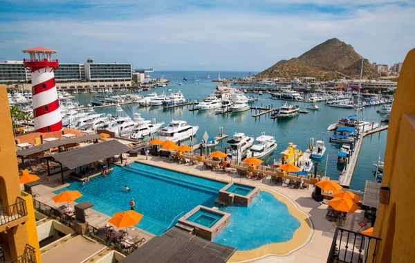 Tesoro Los Cabos - Hoteles económicos en Cabo San Lucas