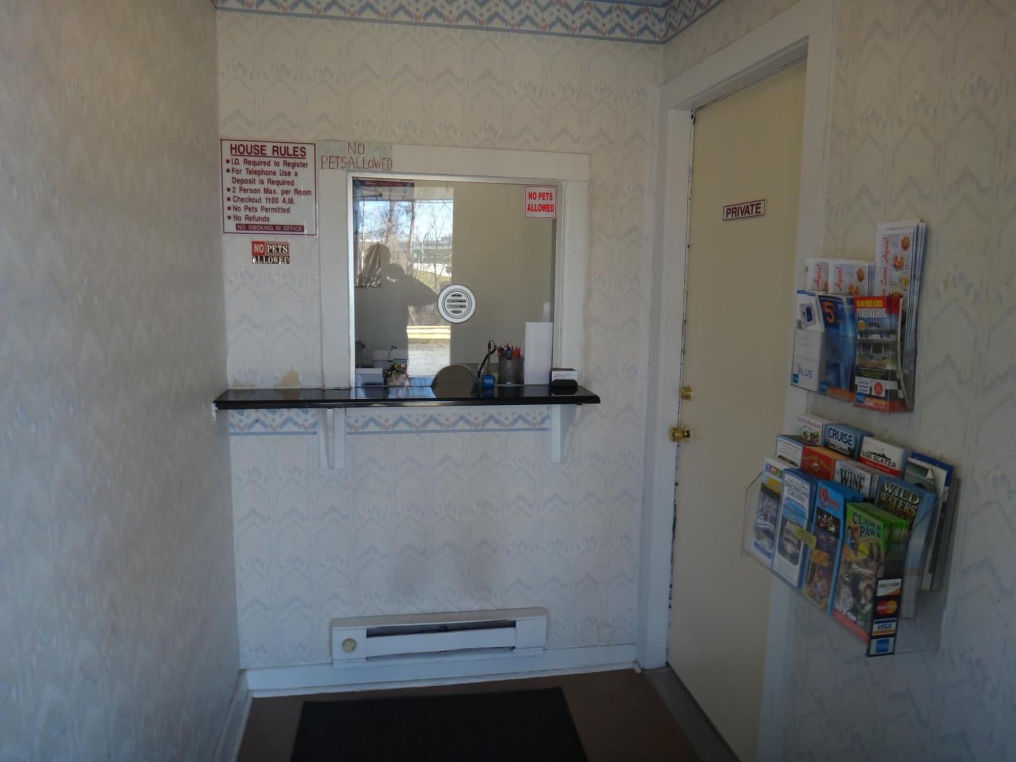 Vista Lobby Budget Motor Inn - Mahopac
