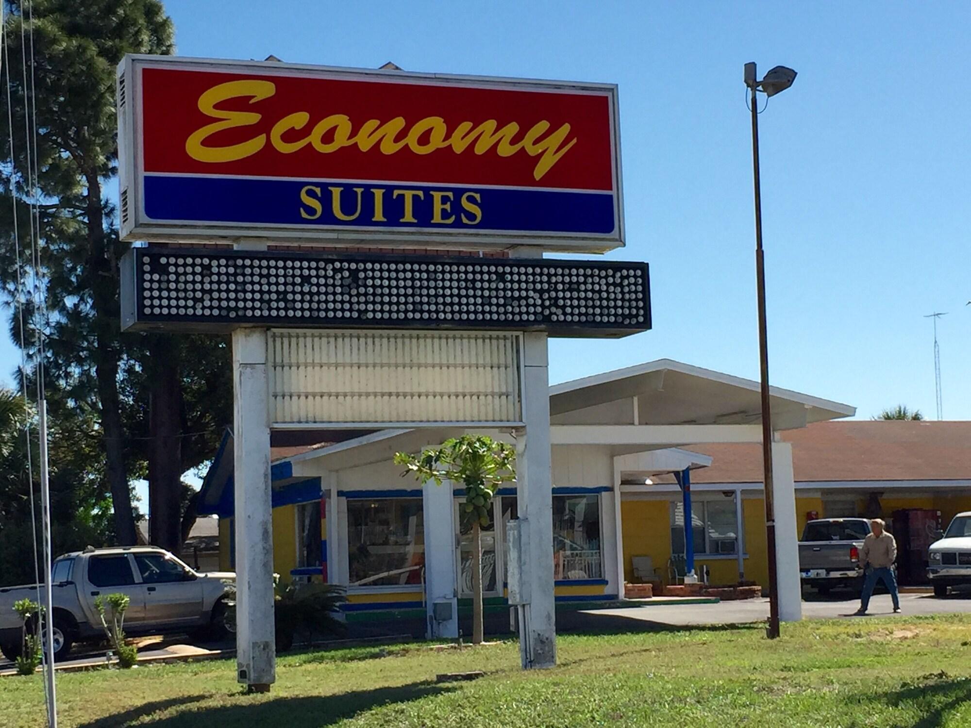 Varios Economy Suites