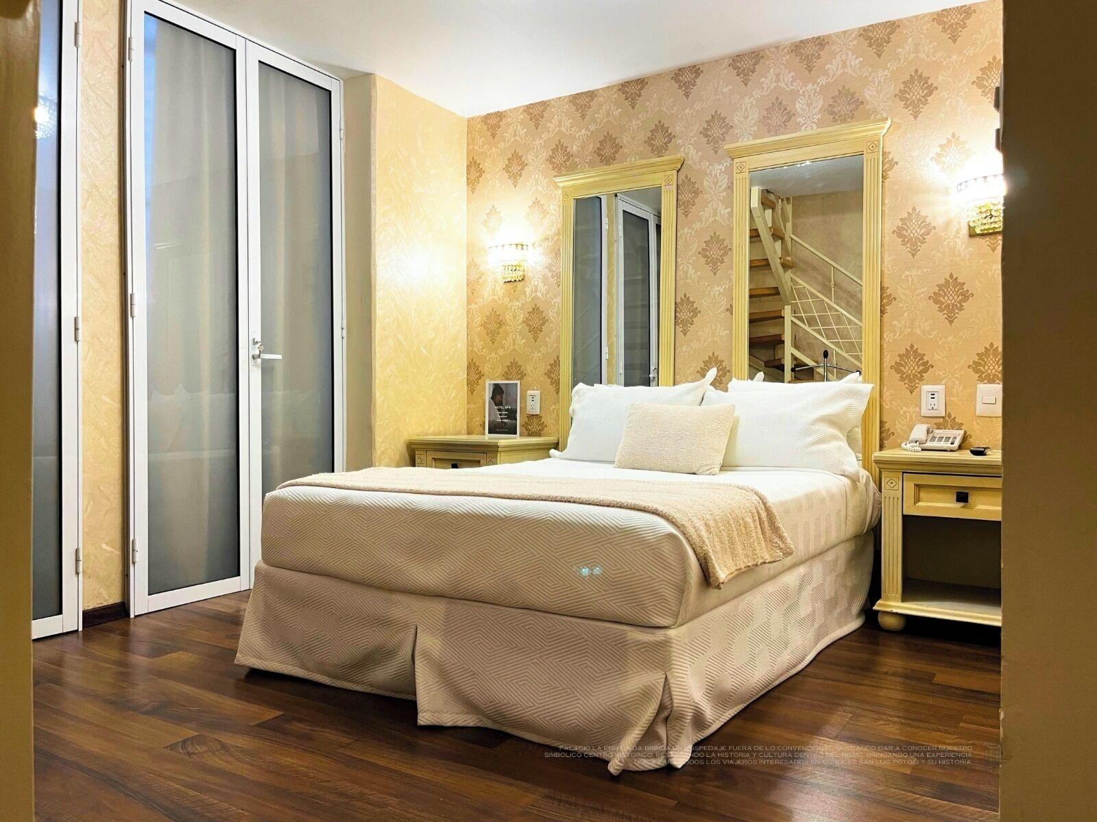 Habitación Palacio Embajada