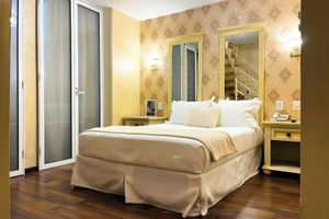 Alojamiento - Palacio Embajada