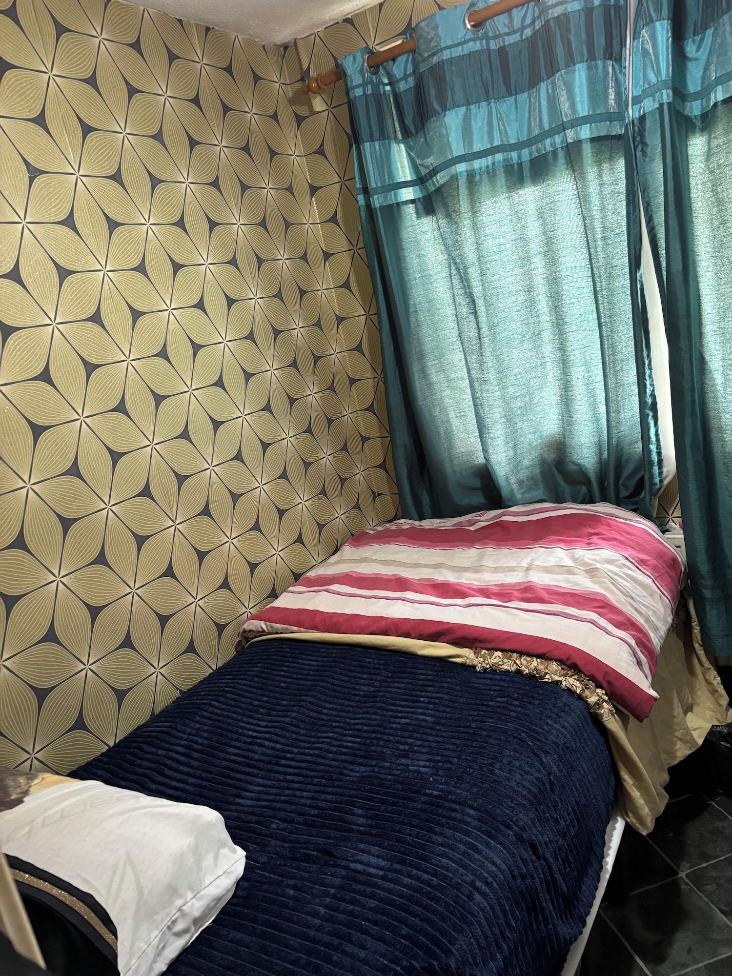 Comodidades del Alojamiento Cosy room for Female Couple and Families