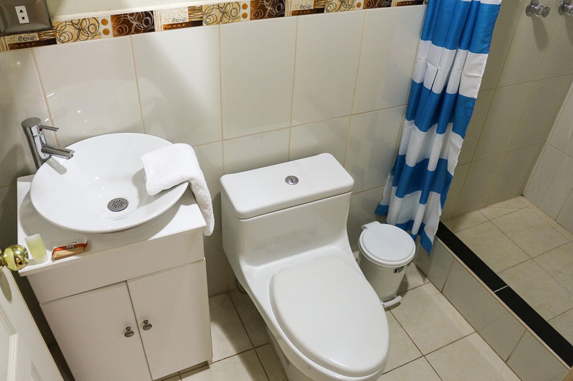 Equipamiento de Habitación Hotel Elmer-Z
