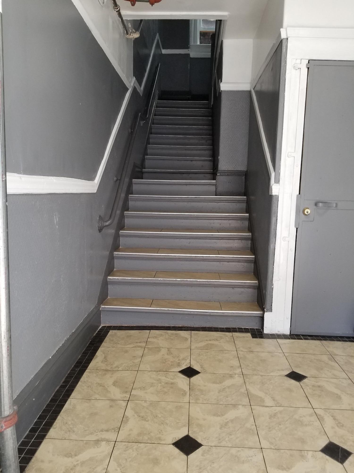 Vista Lobby Page Hotel