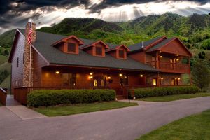 Alojamiento - Berry Springs Lodge