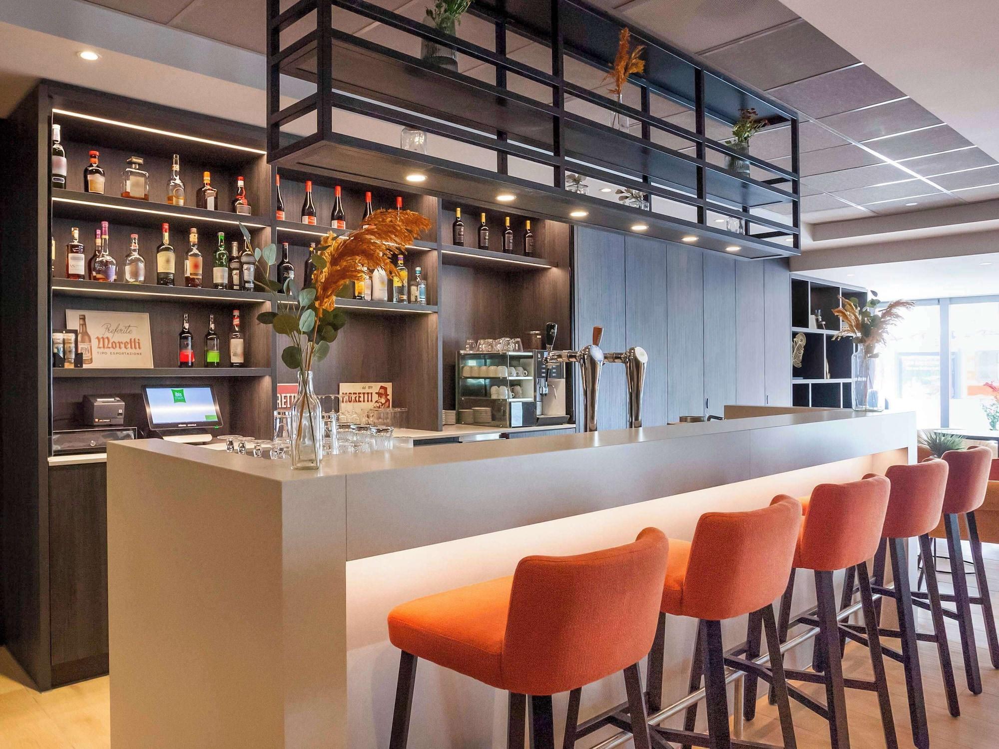 Bar/Salón ibis Styles Den Haag Scheveningen