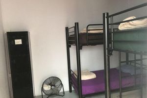 Alojamiento - El Giro Hostal - Hostel