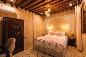 Alojamiento - Golden Riad