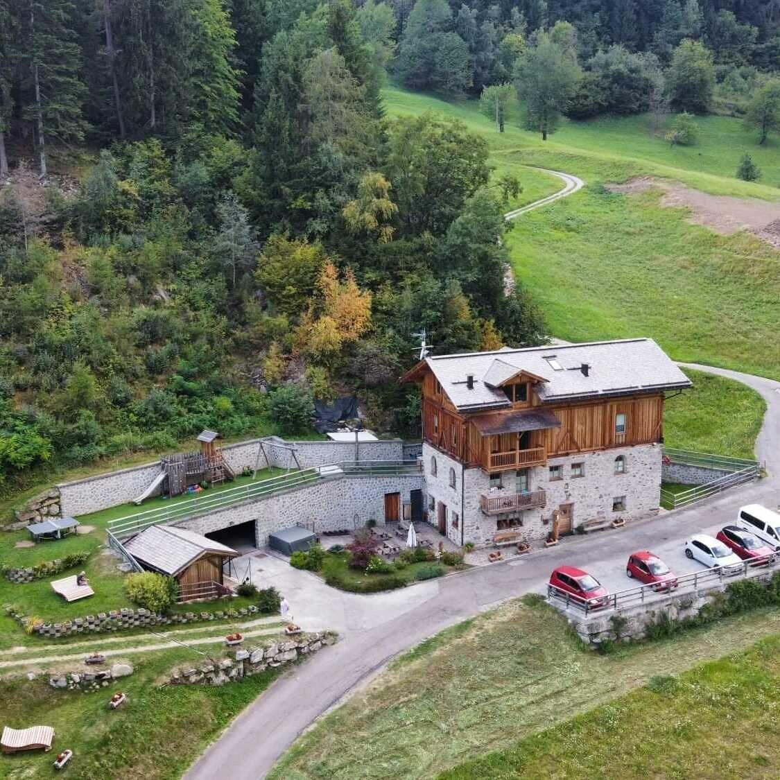 Varios Hotel Chalet Val di Rabbi