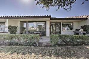 Alquiler Vacacional - Rancho Las Palmas Resort Condo: Golf, Swim & Play!