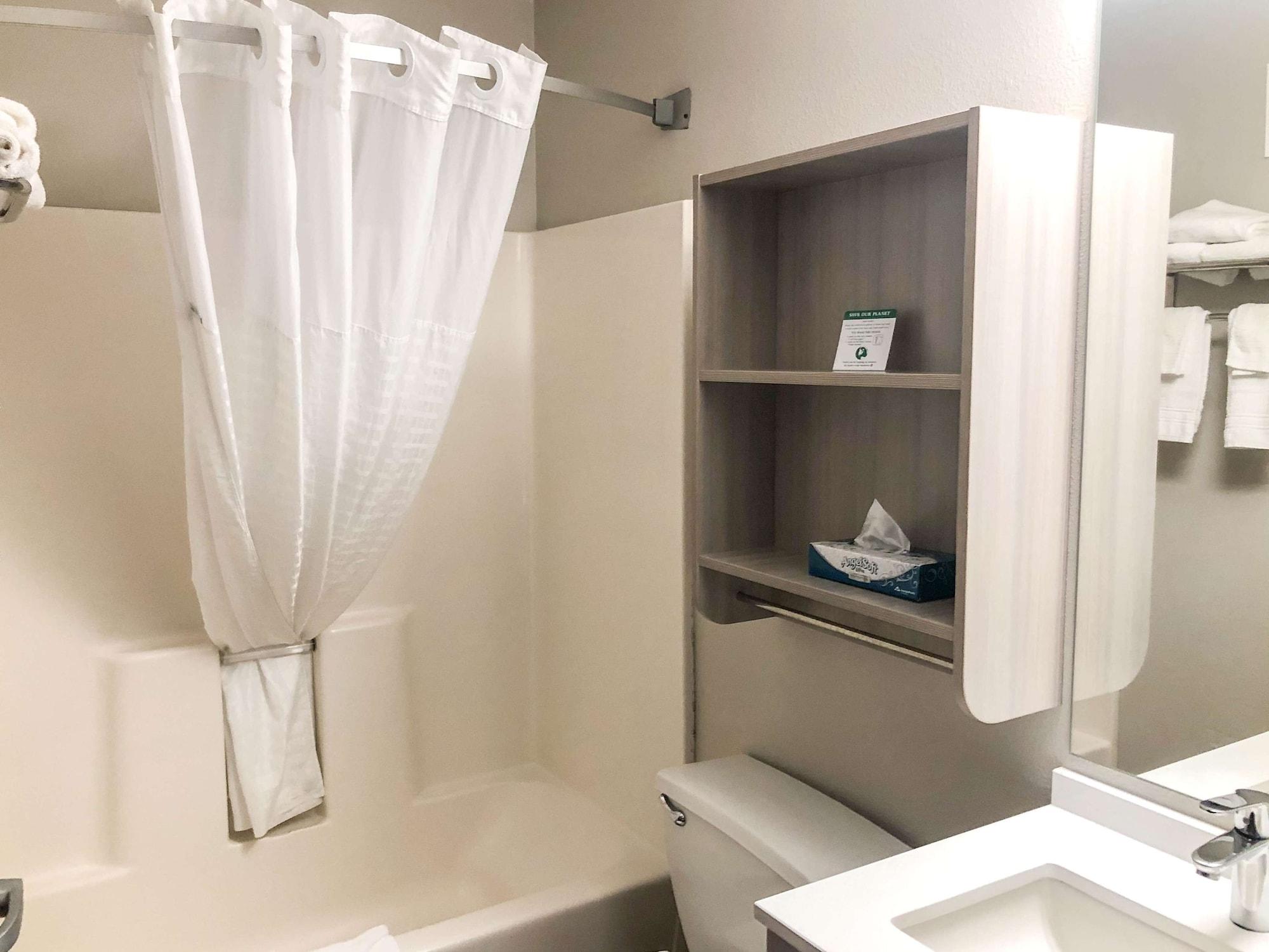 Equipamiento de Habitación Microtel Inn & Suites by Wyndham Eagan/St Paul