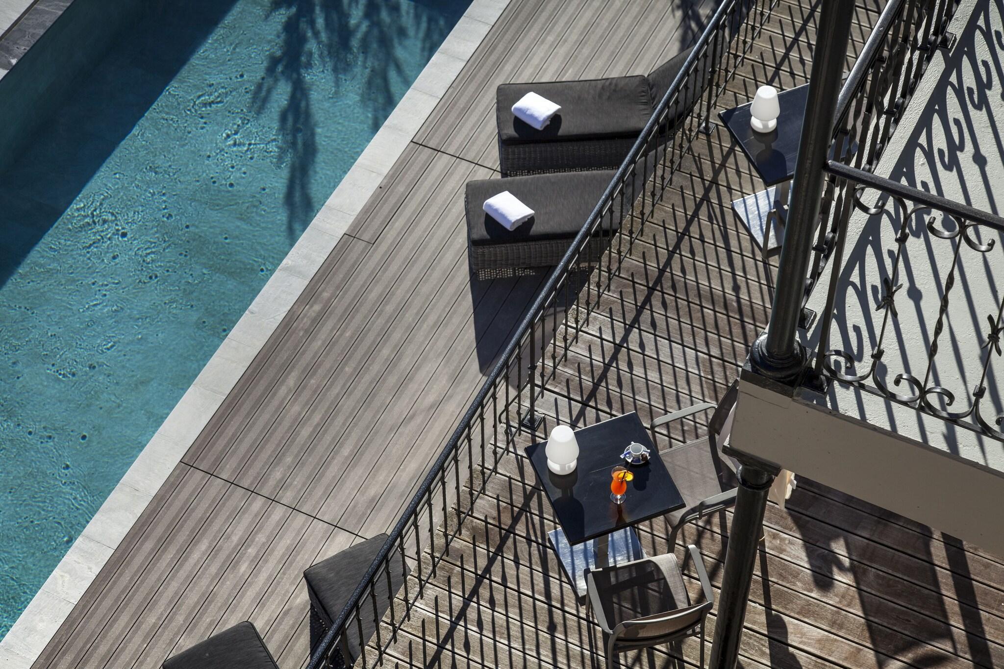 Vista Piscina Hôtel National Resort & Spa