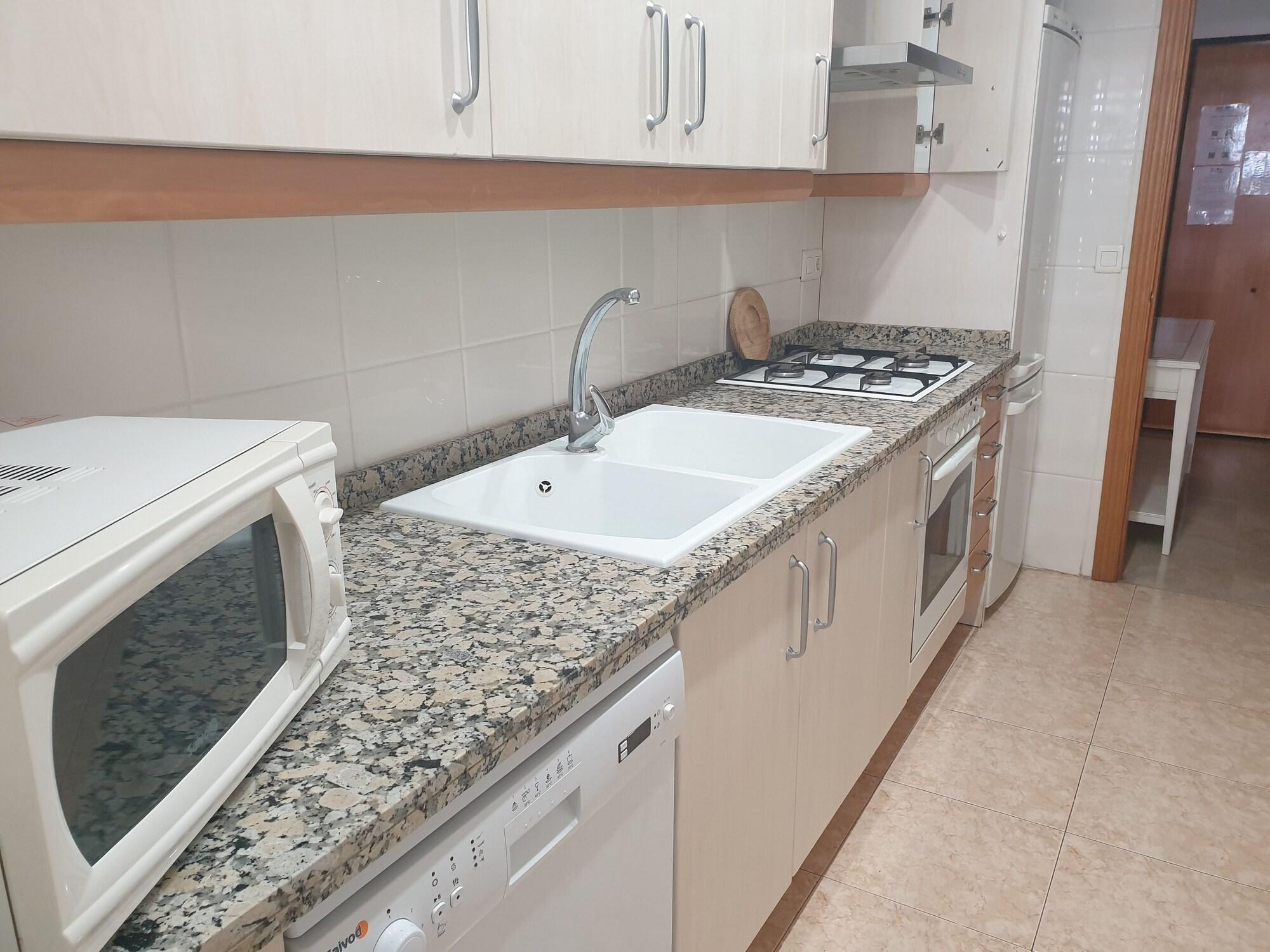 Equipamiento de Habitación Oceanografico Apartments