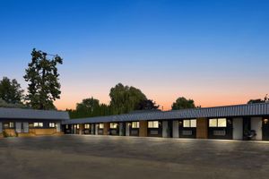 Alojamiento - Outdoors Inn