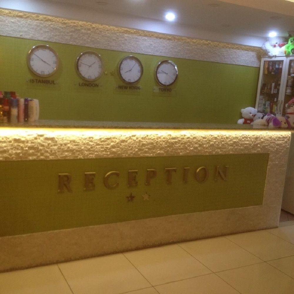 Vista Lobby Grand Zeus Hotel