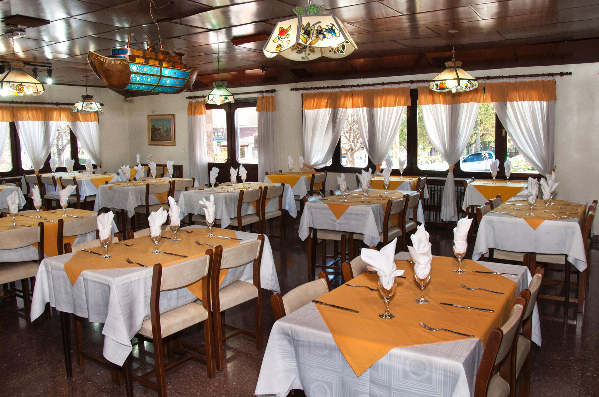 Restaurant Gran Hotel Tomaso Di Savoia
