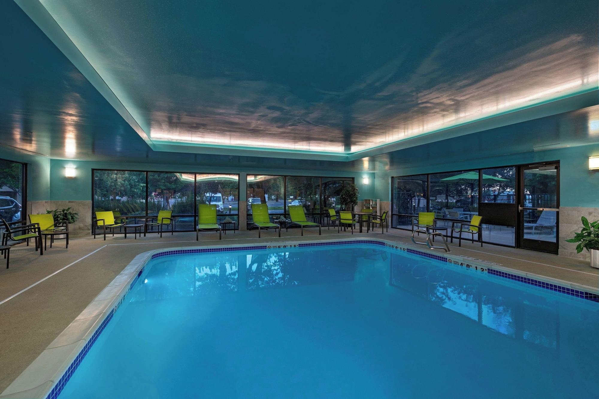 Vista Piscina SpringHill Suites Boise West/Eagle