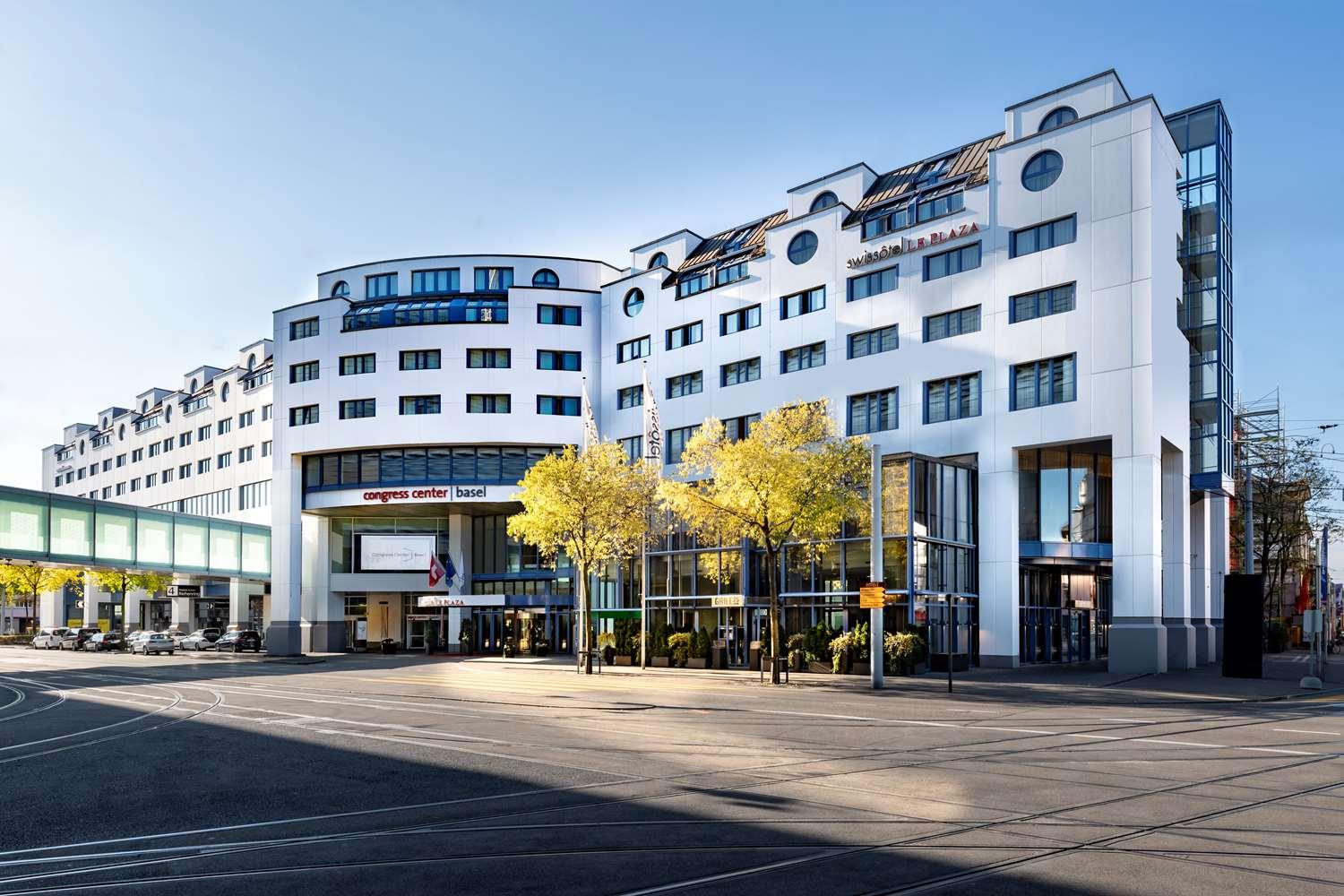 Vista Exterior Basel Marriott Hotel