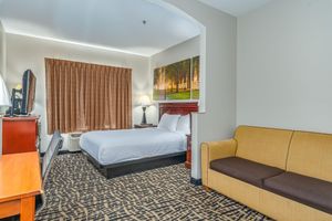 Alojamiento - Days Inn by Wyndham Coliseum Montgomery AL