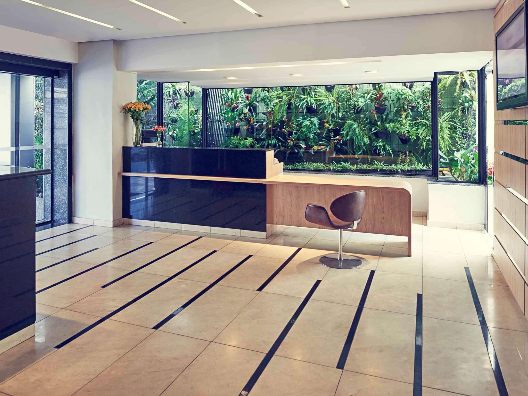 Vista Lobby Mercure Sao Paulo Pamplona Hotel