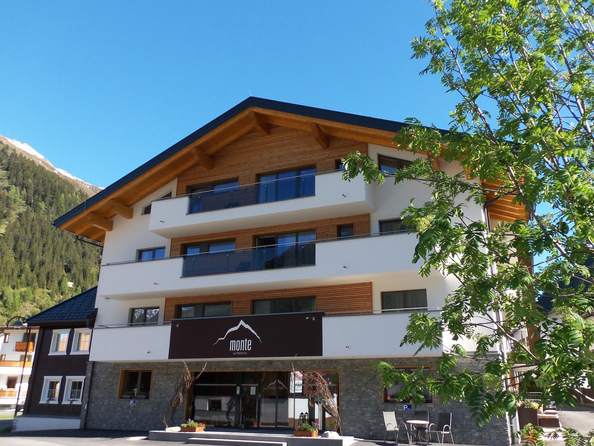 Vista Exterior Alpinhotel Monte