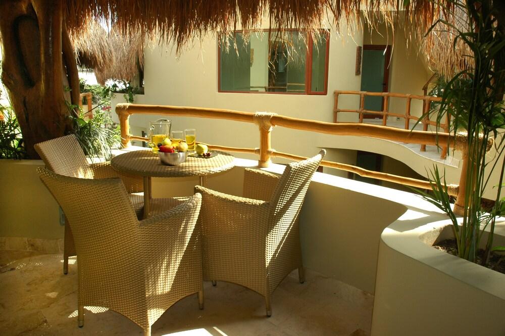 Hotel Maya Villa Condo Hotel