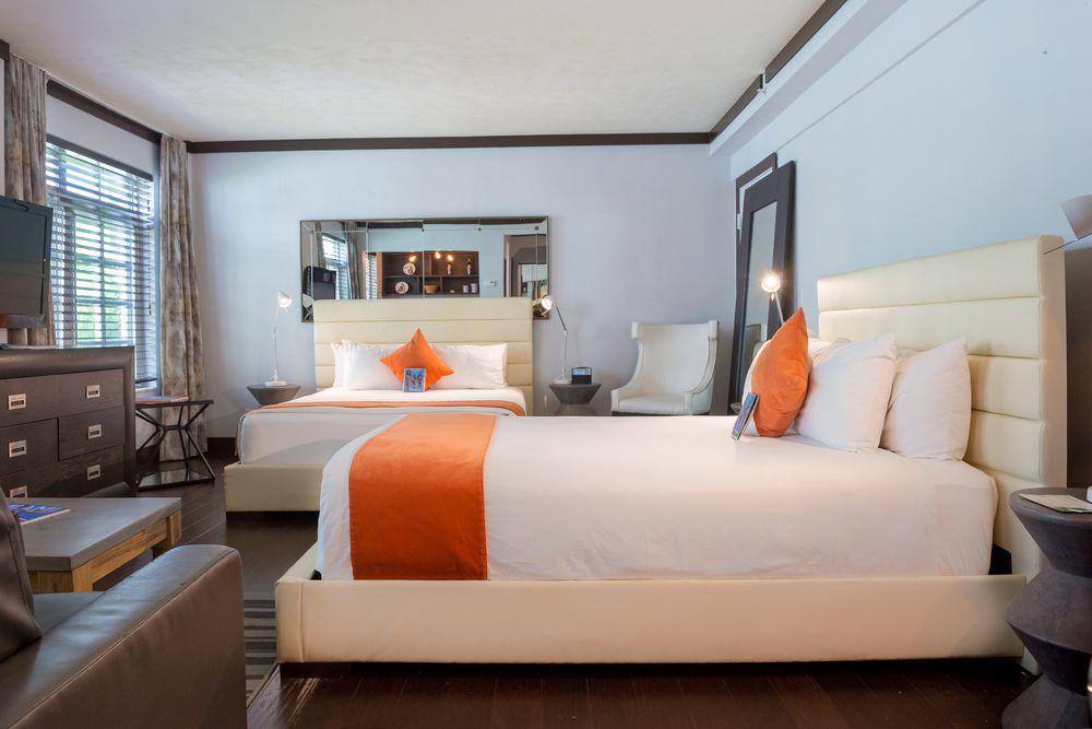 Hotel Lincoln Arms Suites