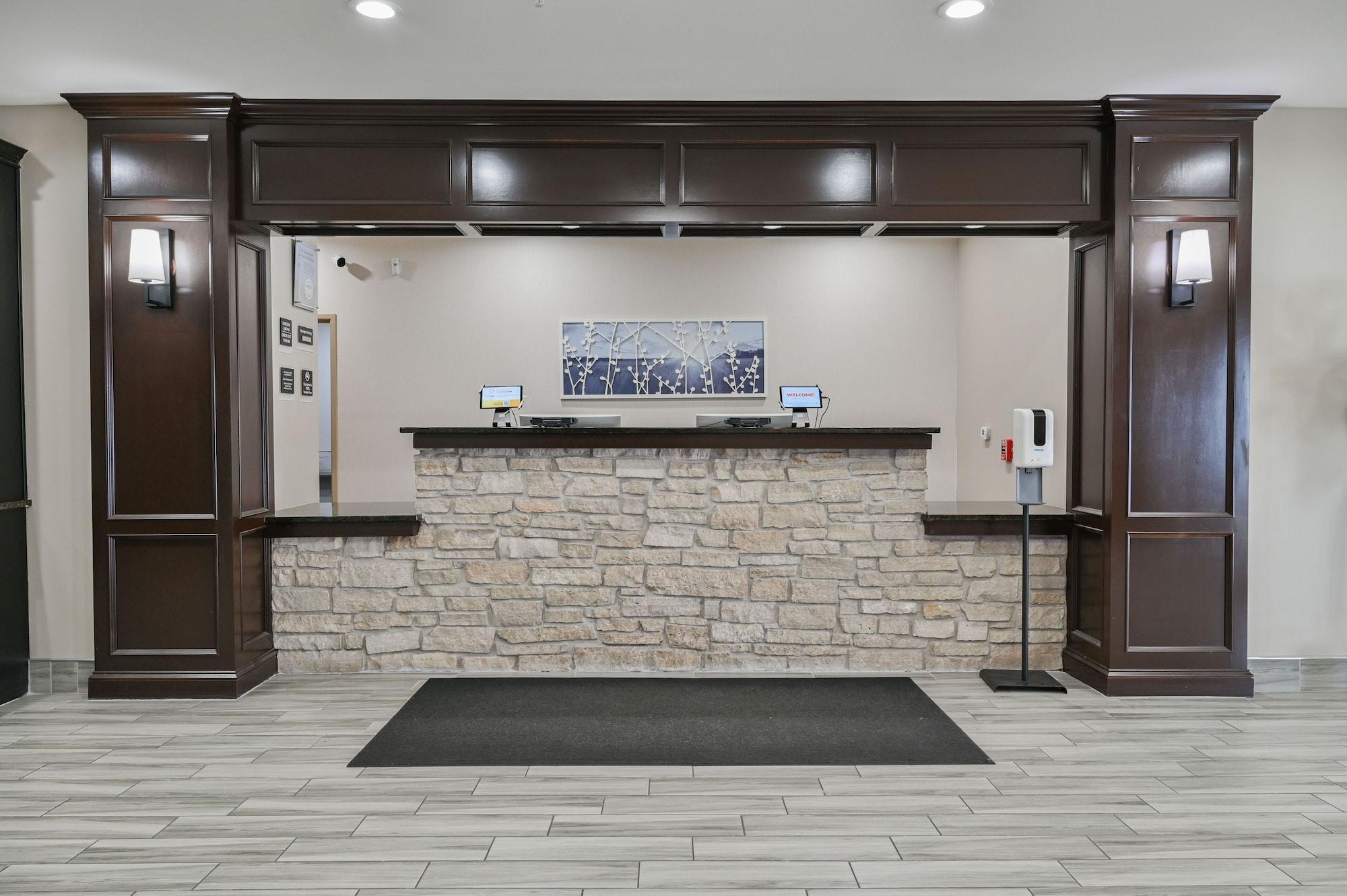 Vista Lobby Sleep Inn & Suites Washington near Peoria
