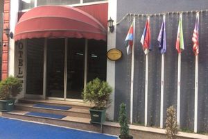 Alojamiento - Grand Zeus Hotel