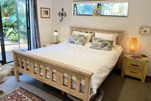 Alquiler Vacacional - Cheerful 3 BR House Near The Beach Spa Tropical Garden