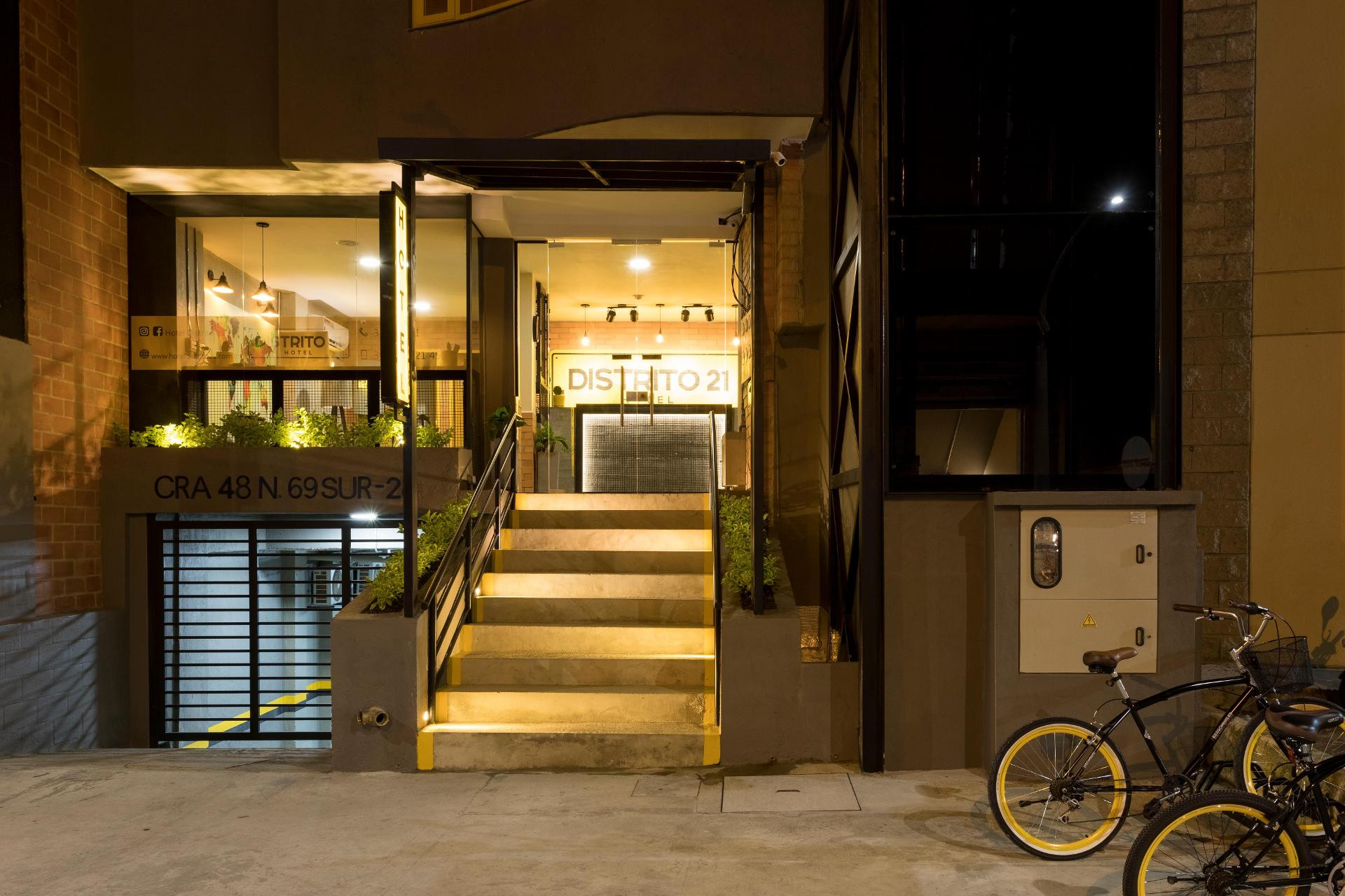 Vista Exterior Hotel Distrito 21