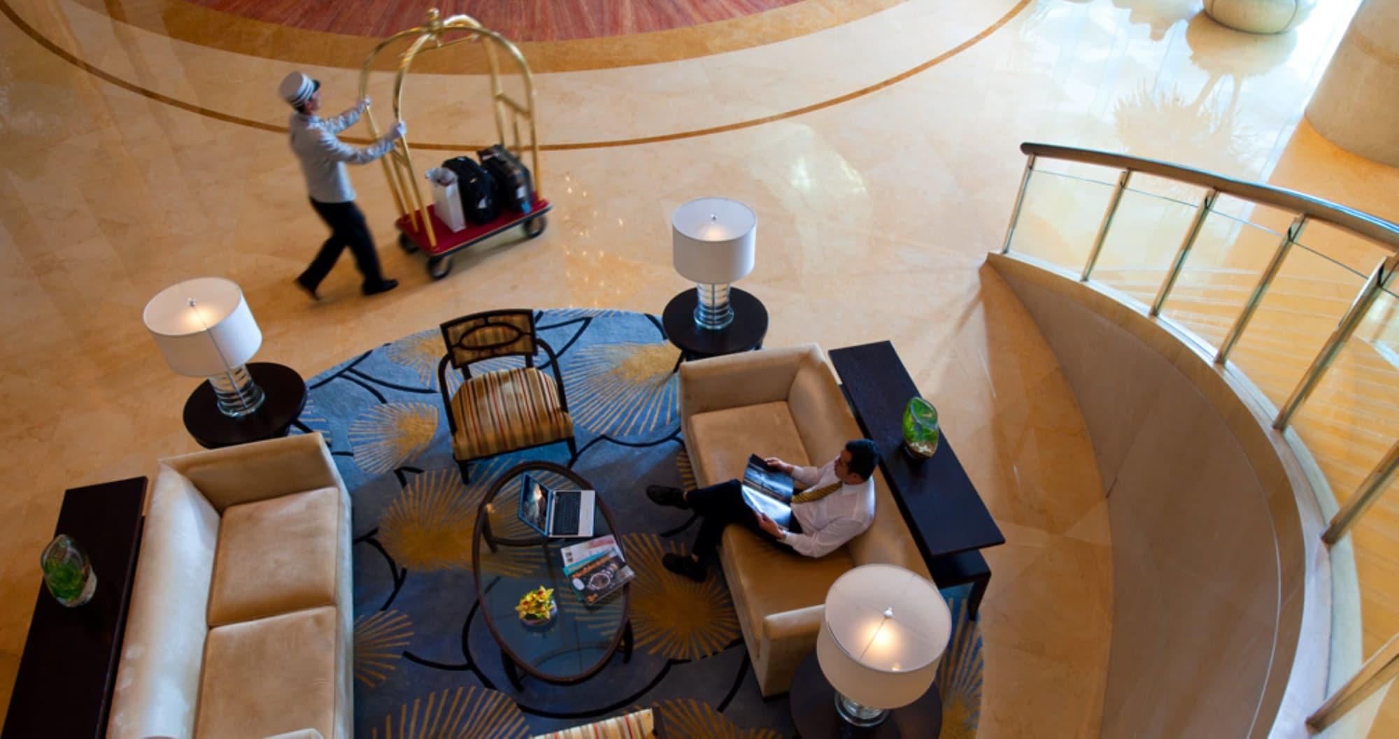 Vista Lobby HJ International Hotel