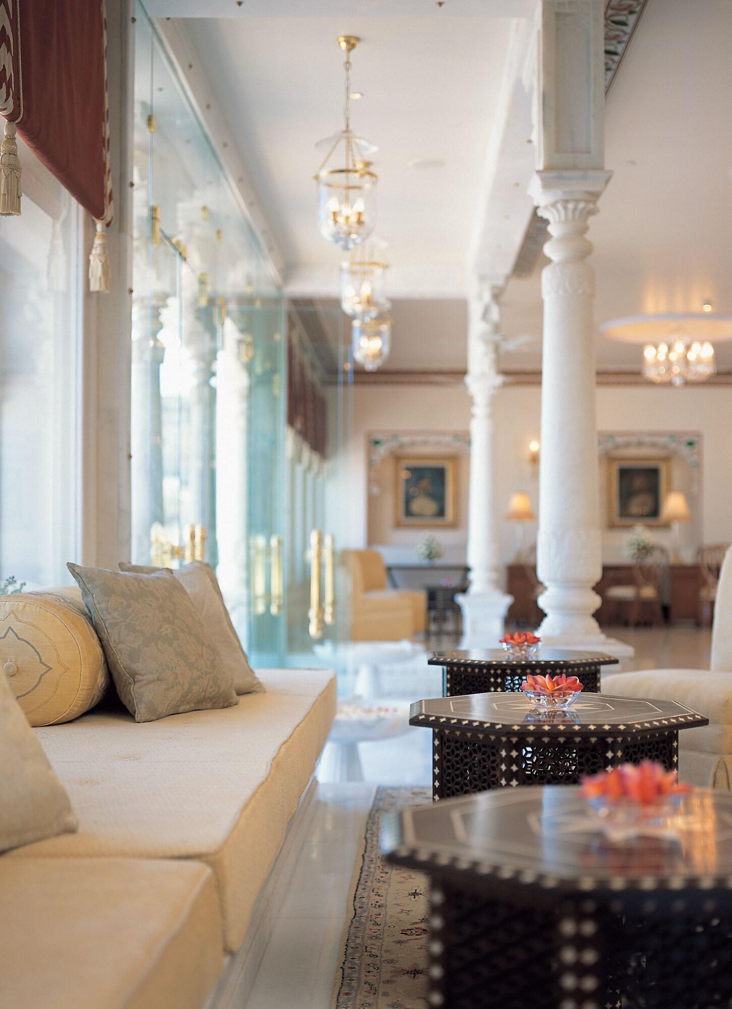 Vista Lobby Taj Lake Palace