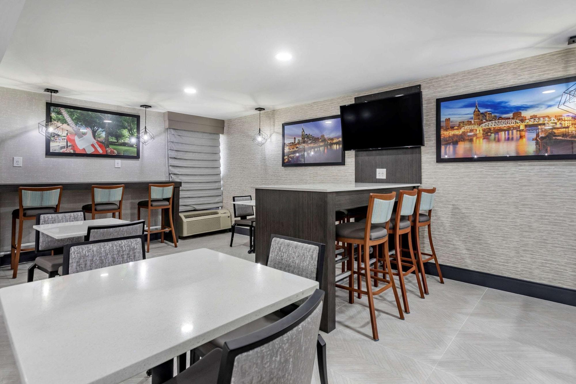 Restaurant Comfort Inn Nashville - Opryland Area