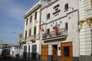 Alojamiento - Hotel San Francisco Inn