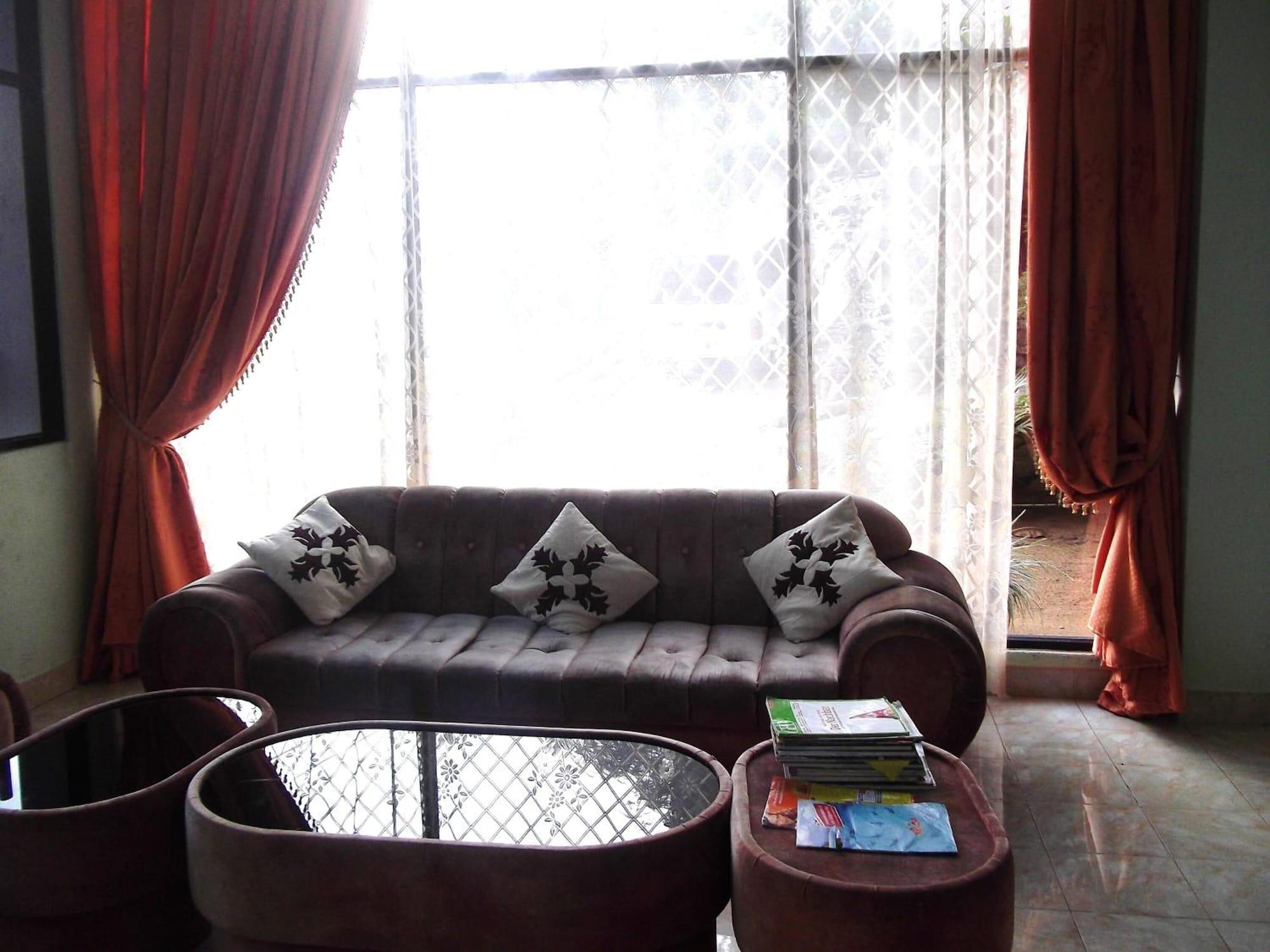 Equipamiento de Habitación Majestic Tourist Hotel