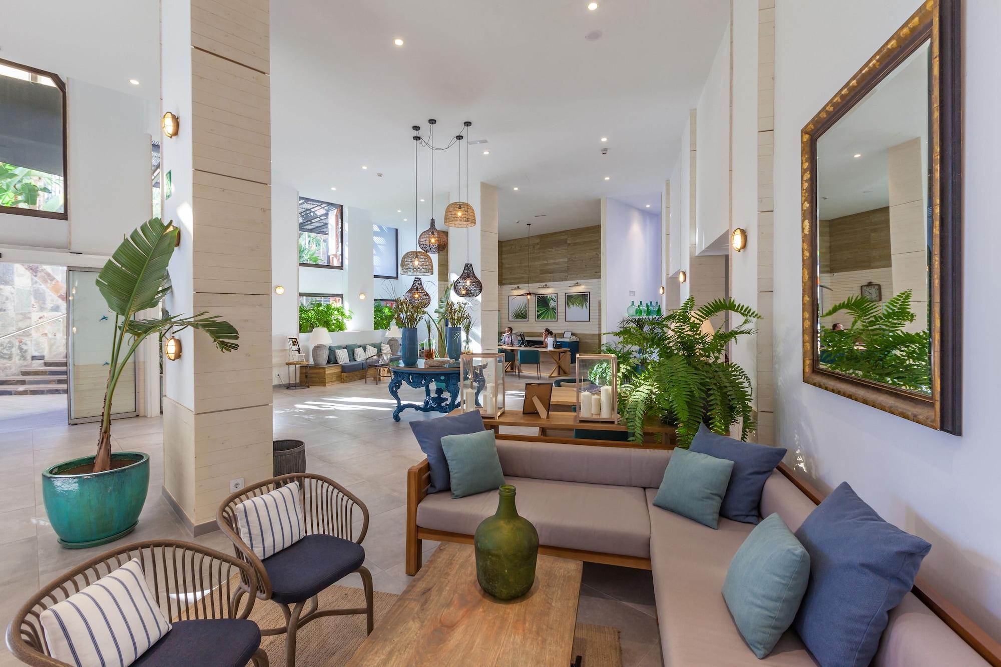 Vista Lobby Corallium Beach by Lopesan Hotels - Adults Only