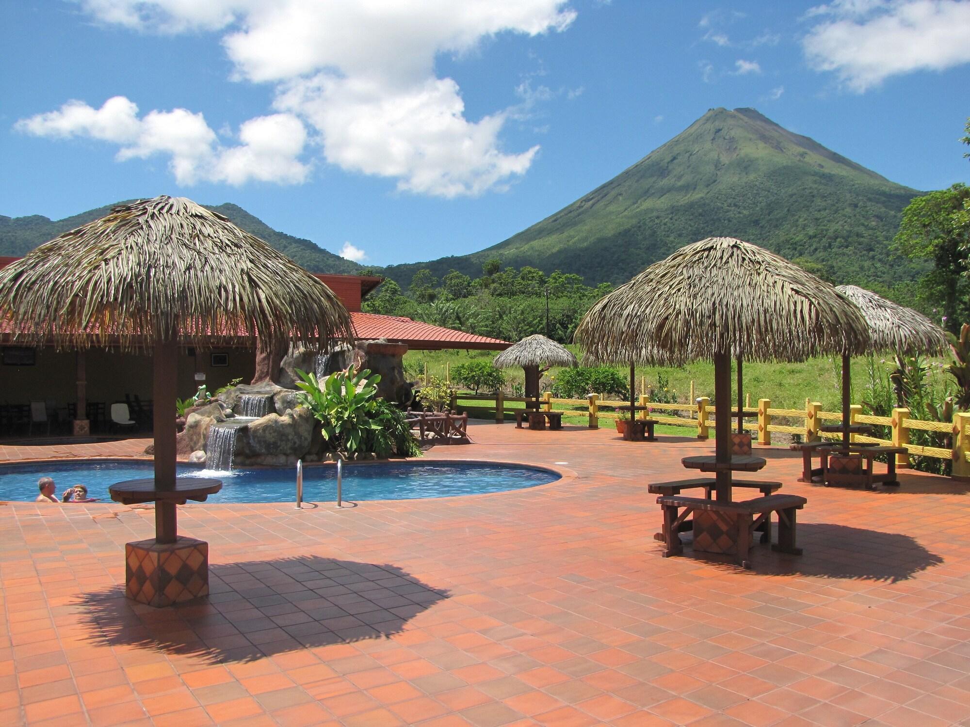 Vista Lobby Hotel La Pradera del Arenal