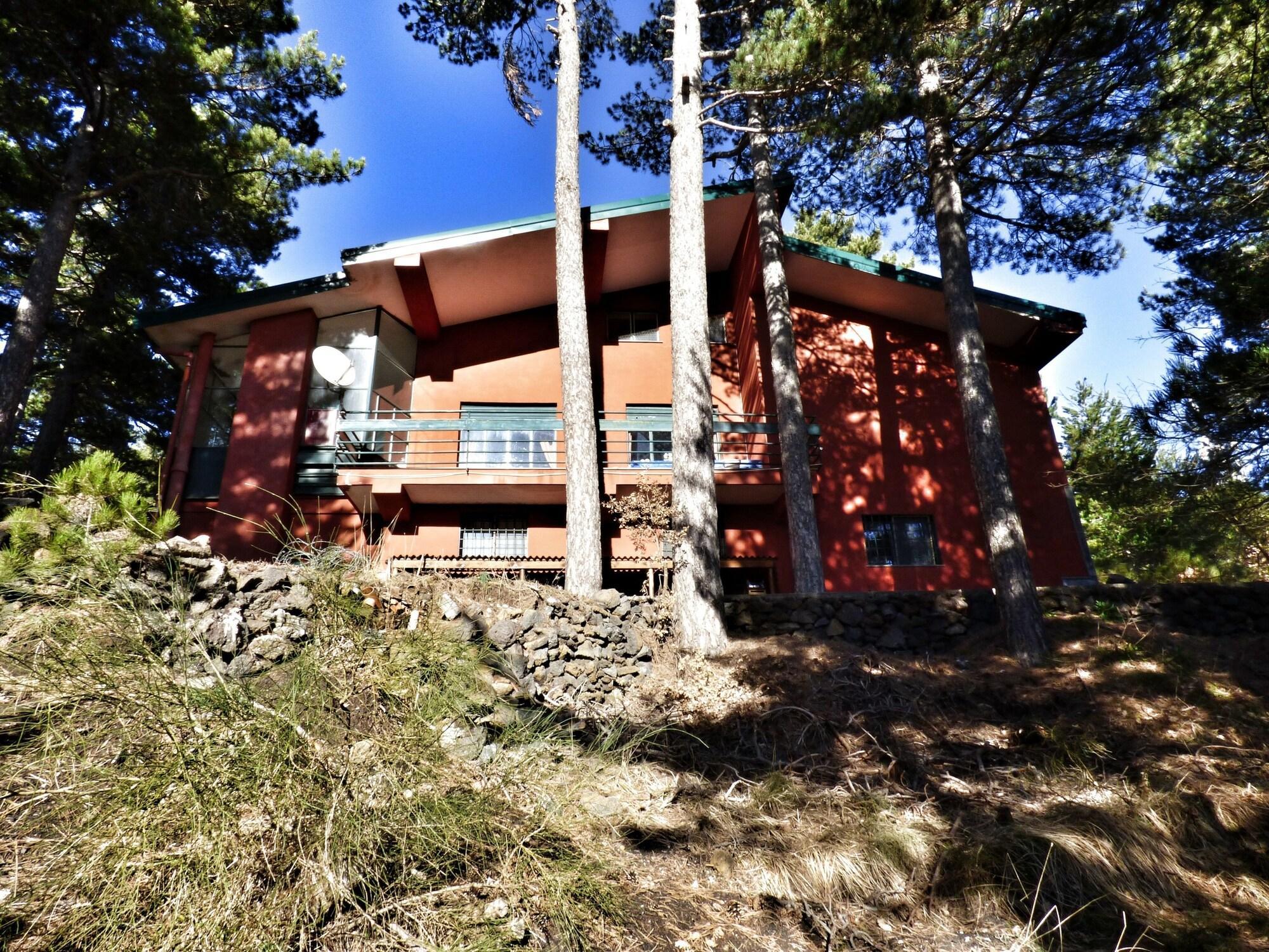 Vista Exterior Rifugio Ariel