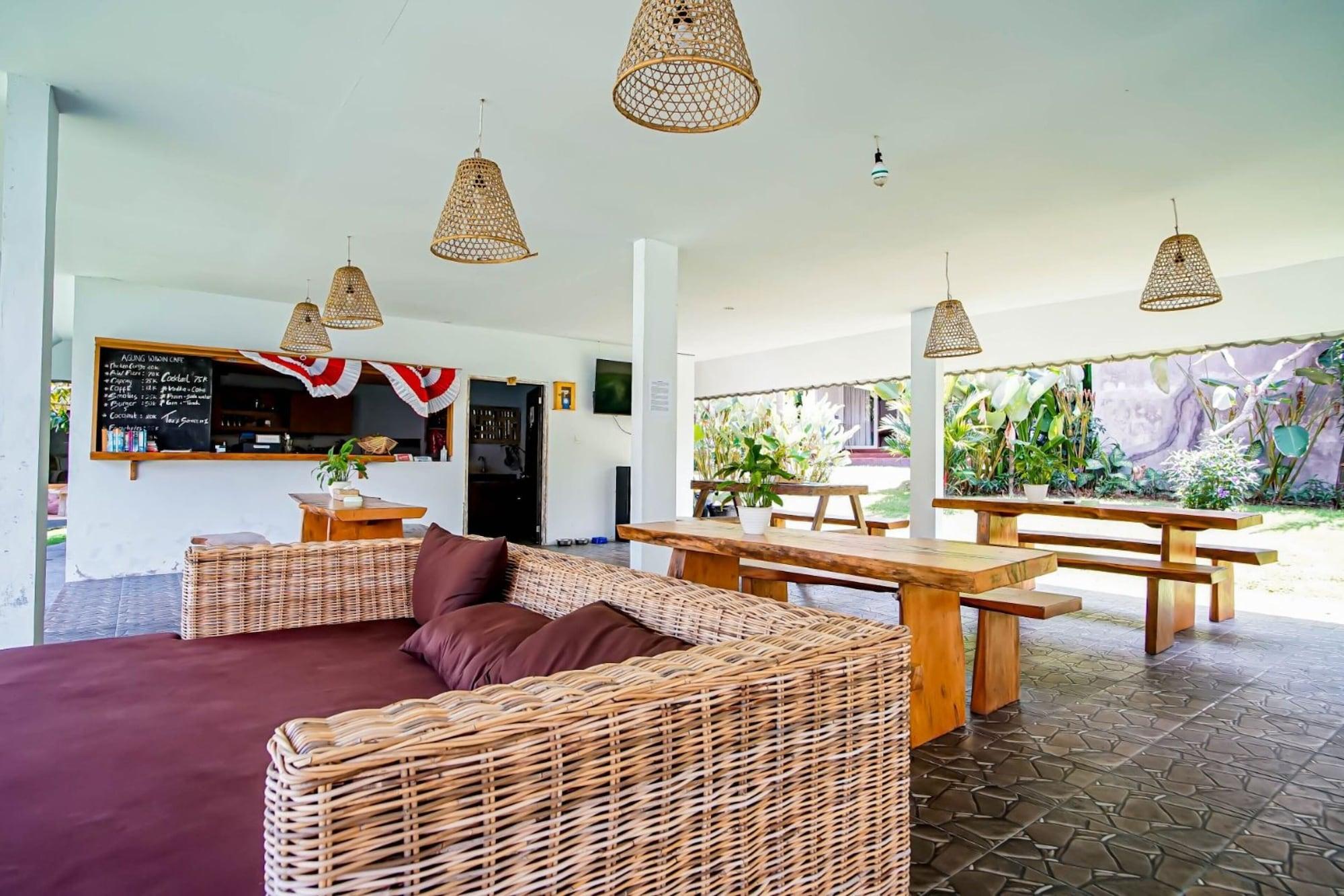 Vista Lobby Agung Wiwin Homestay